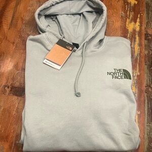 NWT North Face Men’s Hoodie